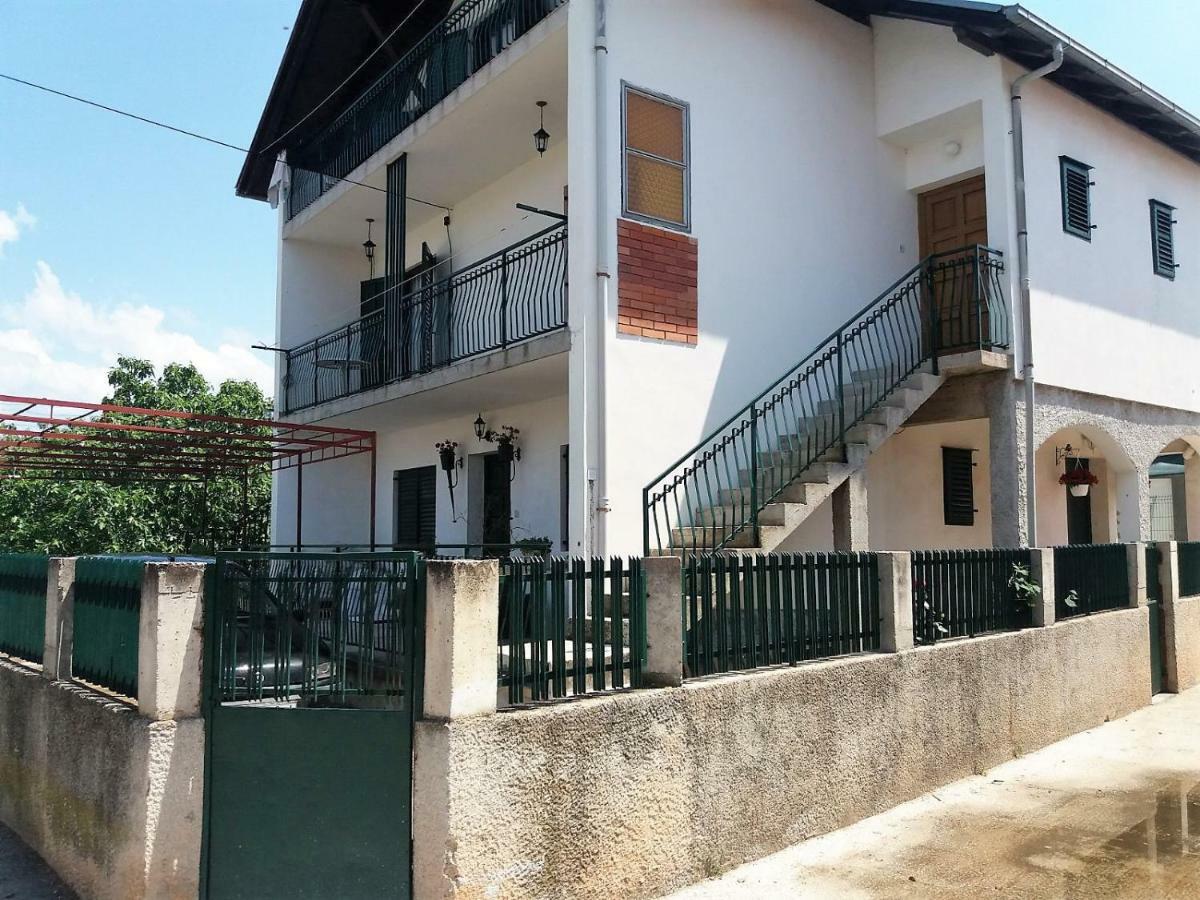 Marty Apartment Rogoznica  Zewnętrze zdjęcie
